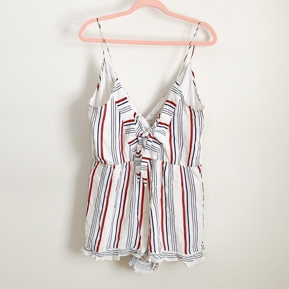 Tularosa Amelia Red White Blue Striped V Neck Tie Back Romper Large - Picture 14 of 16